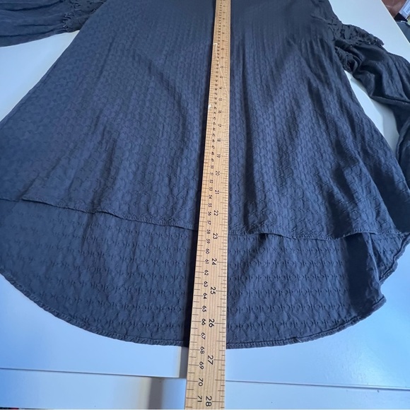 Chic navy blue Camber&Grace Women's Blouse - Picture 9 of 10